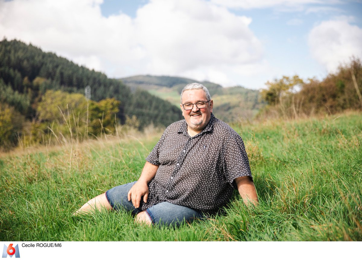 #amour #rendezvous #date #pré #campagne #love  Ce soir,  21h10, <a href="/m6officiel/">Lily</a> vous donne  RDV pour la 18e saison de L'Amour est dans le pré, avec 13 #agriculteurs  et #agricultrices  en quête de l'#amesoeur Parmi eux, Roméo, habitant du Beaujolais Vert :
rvrradio.fr/L-Amour-est-da…
