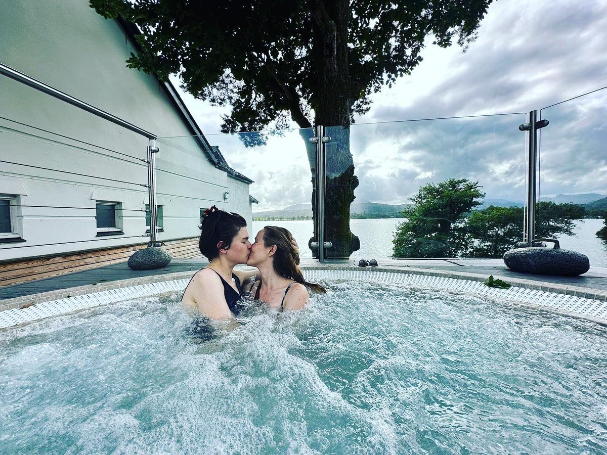 Amy Forrest tweet media