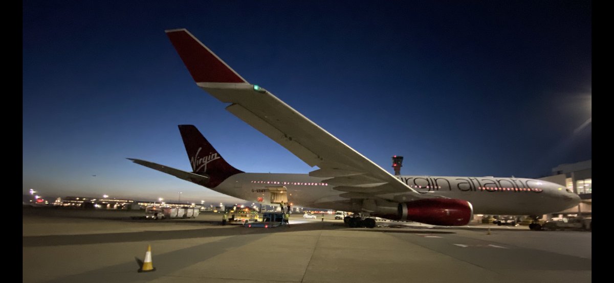 Airbus A330-300 by twilight. I think I was a bit late for the photographer’s golden hour on my recent walk round