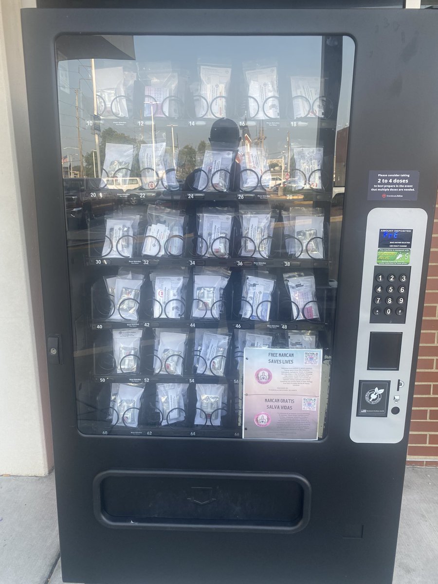 cmac0901's tweet photo. This shouldn’t surprise me, but it sorta does. And makes me SMDH! A vending machine w/free narcan sits outside hospital ER…cater to the one that chooses to ingest drugs daily 🤬 Where’s the insulin machine? AED? Arthritis meds? Asthma inhalers? Things folks can’t always control https://t.co/w2IB2RGOge