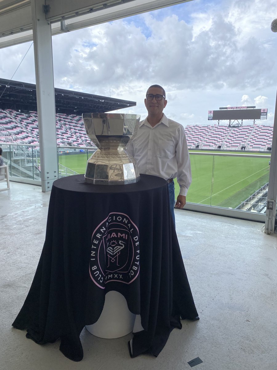 Historic first trophy 🏆 #LeaguesCup2023…#InterMiamiCF wins an international tournament while in last place of the #MLS Eastern Conference, but that’s before #Messi…Now with the Goat 🐐 & a revamped squad all bets are off..#MLS