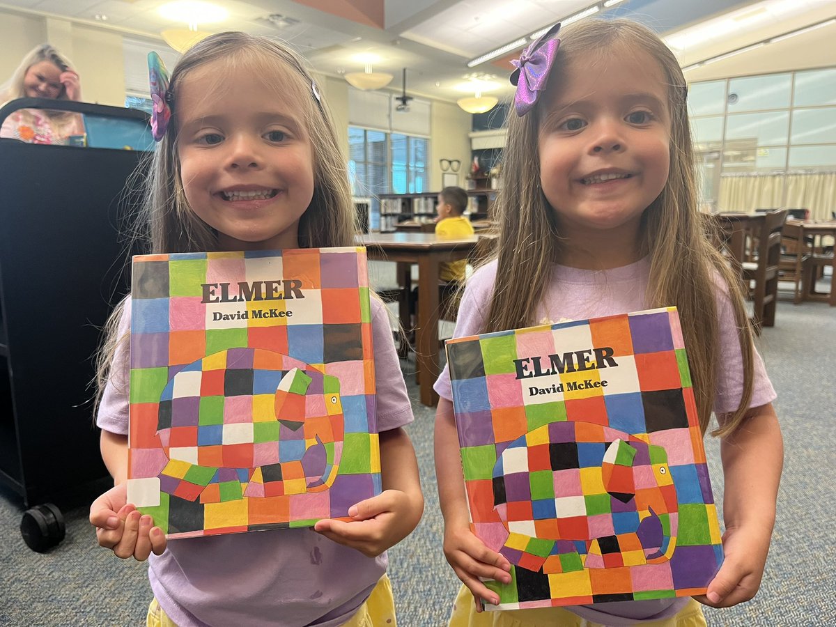 Two of a kind have great taste in books!  #shannonstars