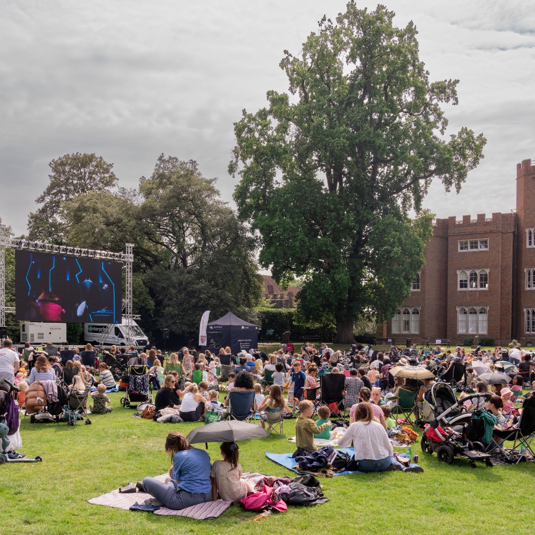 HertfordTC's tweet image. Thank you to those that joined us on Friday @hertfordcastle for this year's Open-Air Cinema screenings.  There was family fun in the day with Sing 2 and an action-packed evening with Top Gun: Maverick.

Event sponsored by @Duncombe_School. 

#openaircinema #whatsoninhertford