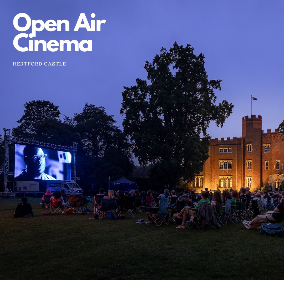 HertfordTC's tweet image. Thank you to those that joined us on Friday @hertfordcastle for this year's Open-Air Cinema screenings.  There was family fun in the day with Sing 2 and an action-packed evening with Top Gun: Maverick.

Event sponsored by @Duncombe_School. 

#openaircinema #whatsoninhertford