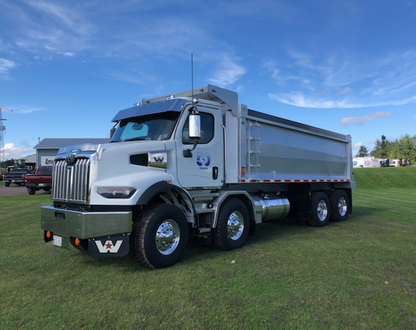 We're thrilled to deliver an X-Series Western Star Twin Steer to our valued customer, Island Coastal Services, sold by our exceptional team member, Greg Drake! 

Our dealership is committed to providing top-quality solutions.

#DeliveryCelebration #XSeriesWesternStar #TwinSteer