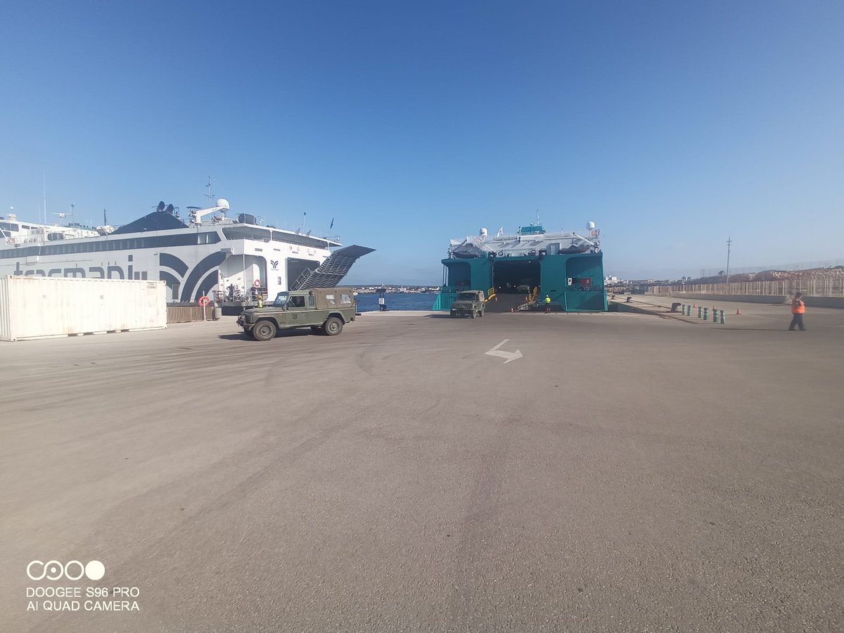 COMGEBAL_ET's tweet photo. Esta semana una sección del BIMT #Filipinas llevará a cabo un ejercicio de capacidad de liderazgo #EXALID, durante el cual, se mejorará el conocimiento físico de la isla de #Menorca y su entorno.
@EjercitoTierra @MCANA_ET #COMGEBAL @ConsellMenorca #PlanVigilanteBalear https://t.co/u8wOrJO0kN