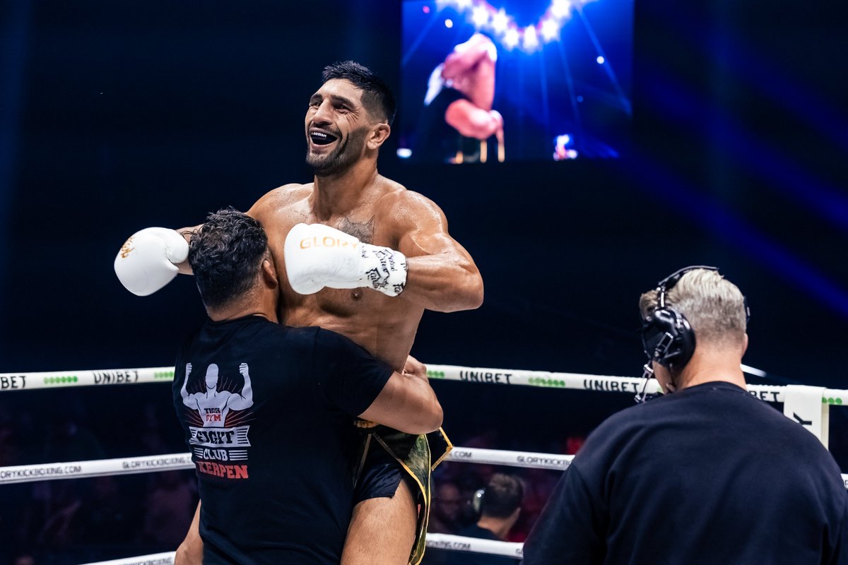 rotterdamahoy's tweet photo. Afgelopen weekend was sportief bij #rotterdamahoy! 🏅 Europese Para Championships afgesloten en Glory 87 zorgde voor spetterende gevechten 🥊. Tyjani Beztati behield zijn titel voor de 4e keer! 💥
#Rotterdamahoy #rotterdam #sports #glory87 #parachampionships #heavyweight #boxing https://t.co/hvyyUBfyGA