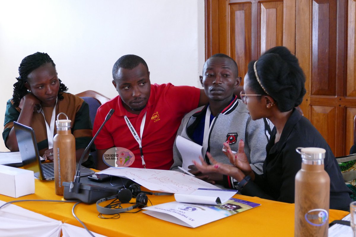 boscotechafrica's tweet photo. DBTA Green TVET Project: Green Specialists and Green Facilitators Training:
Group discussions and presentations on the objectives and outcomes of establishing talking compounds, green clubs, and tree nurseries. https://t.co/y3XG14GXMj