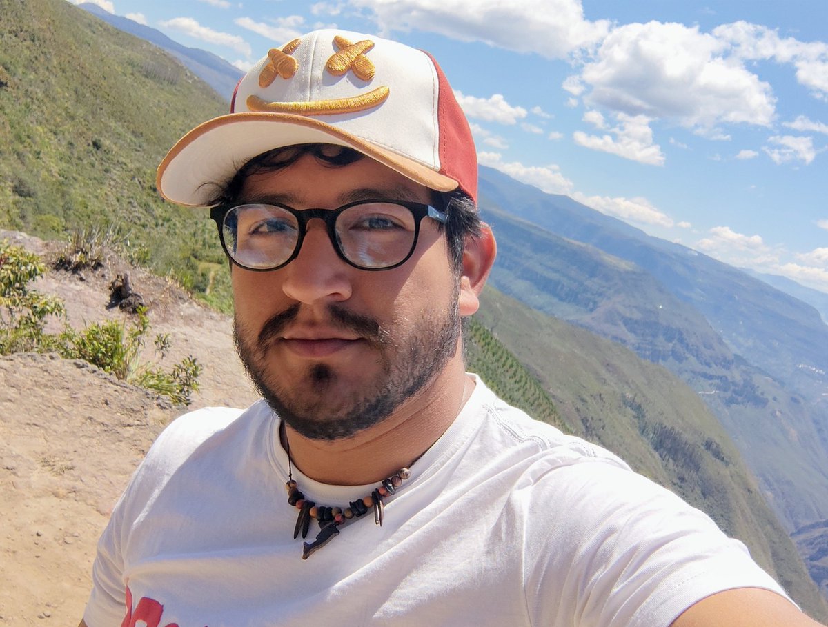 JorgeBalu01's tweet photo. Hola 🤩
#Abhisha #chachapoyas #Peru #peruano #gocta #kuelap #pride #🇵🇪 #BoysLove https://t.co/jNKsM1HJNH