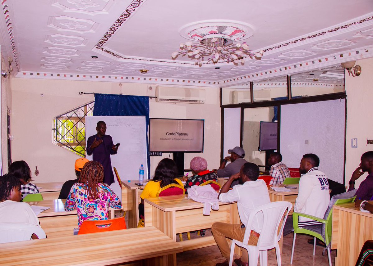 DanielBalmun's tweet image. Today, I introduced the 1st No Code Cohort of @code_plateau to Product Management.

It was a great experience for them and a greater experience for me.

Over the next six weeks we will produce a well rounded crop of #ProductManagers into the ecosystem

@Princeponfa #codeplateau