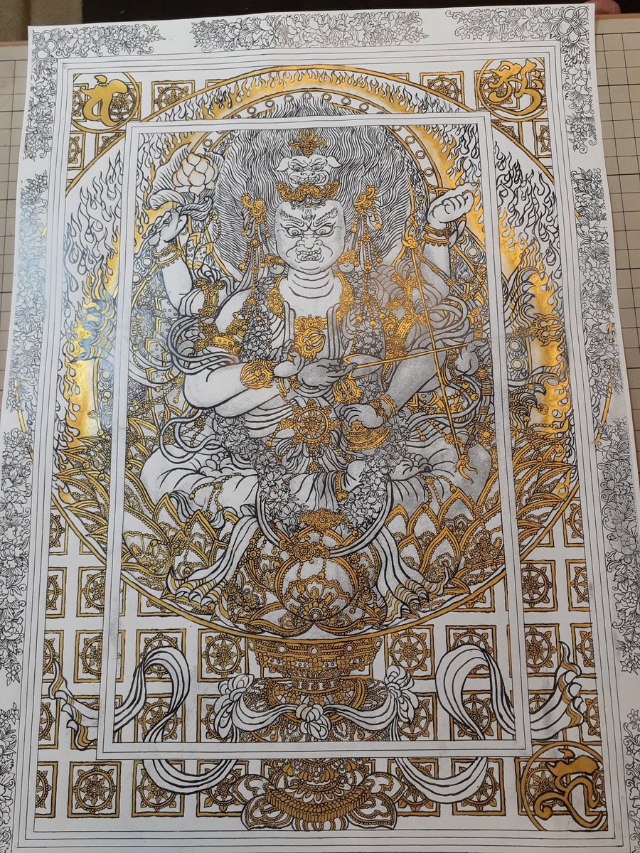yossymonmon's tweet photo. 毎回ルーティーンで最初は金色を入れられる部分は全部入れてからのパシャリです😊😊😊
まだまだ金色は入れるんですけどねぇ…😅😅😅
白と金色だけのコントラストは好きなんですよ😊😊😊
こっから赤をいきまーす😆😆😆 https://t.co/WIkLIV1Iun