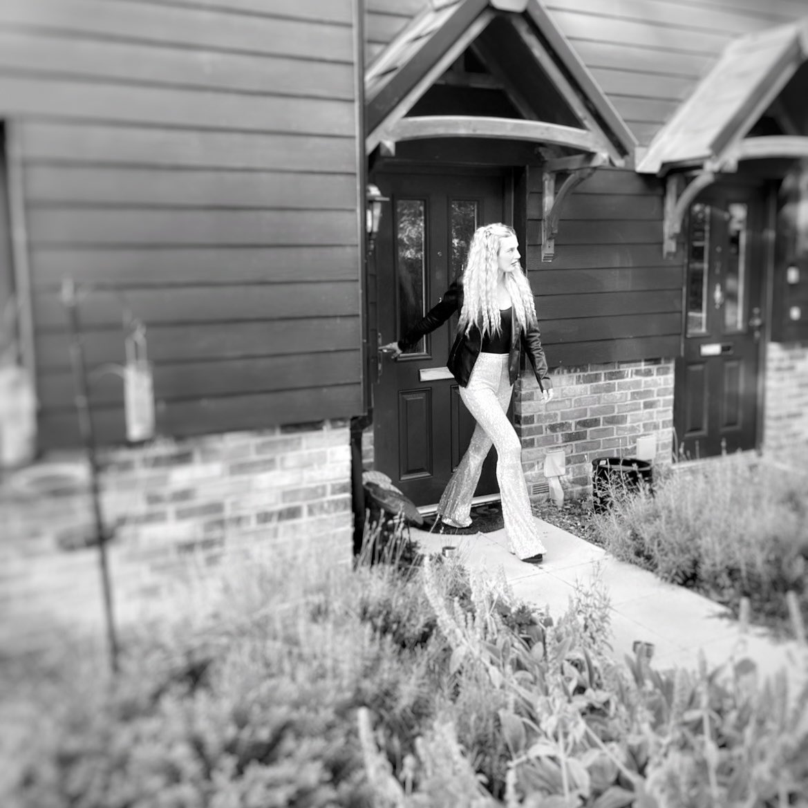 ZoeStanford's tweet photo. BEFORE // https://t.co/tDmKJ4gluw