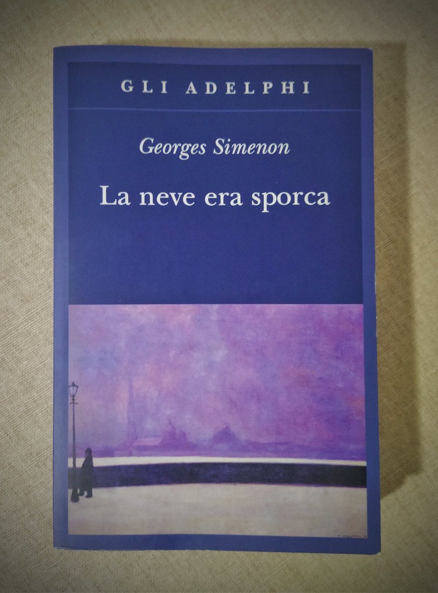stazzonata's tweet image. Frank non accetta pietà, da nessuno. Niente che possa anche lontanamente assomigliare alla pietà. Perché non debba un giorno avere la debolezza di provarne per se stesso.
#Simenon 
#Adelphi