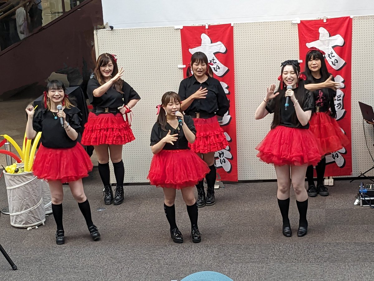Miraimikitan's tweet photo. 昨日は福島のアイドルグループ
“限界突破ジェネレーション”
のパフォーマンスを見て来ました https://t.co/LbEooph8vY