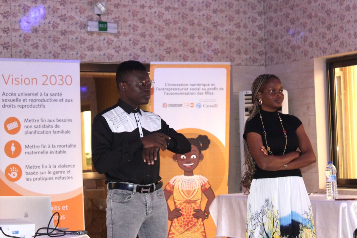 Formation des jeunes filles de #Parakou en Entrepreneuriat social et numérique .
Comme annoncé, depuis ce matin nos #Fati de la cité des #kobourou sont en formation.
Une semaine qui s’annonce très enrichissante.
#Tech4Girls #Tech4Youth