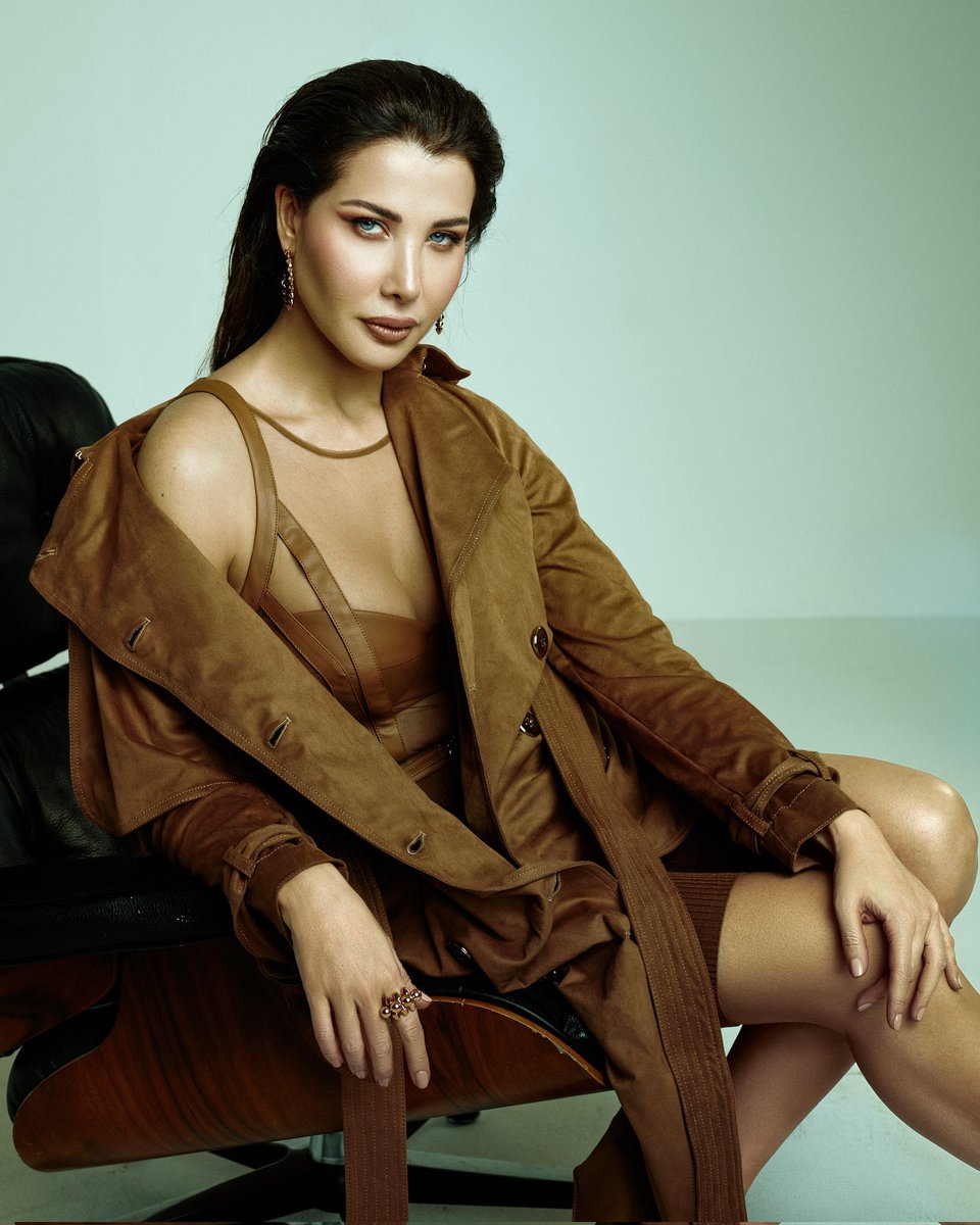 نظره تخليك تخذع و تعبدها سبحانها 🛐