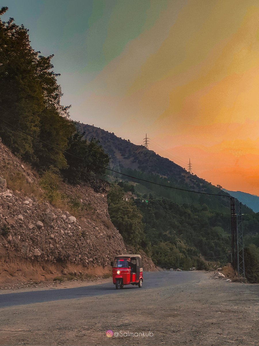 salmankub's tweet photo. Tuktuk...
Drosh Valley, Chitral lower, 🇵🇰
#photography #photooftheday #love #instagood #instagram #photo #nature #picoftheday #like #photographer #beautiful #follow #art #fashion #travel #bhfyp #photoshoot #likeforlikes #instadaily #naturephotography #model #me #smile #style https://t.co/3ECsdjRnjD