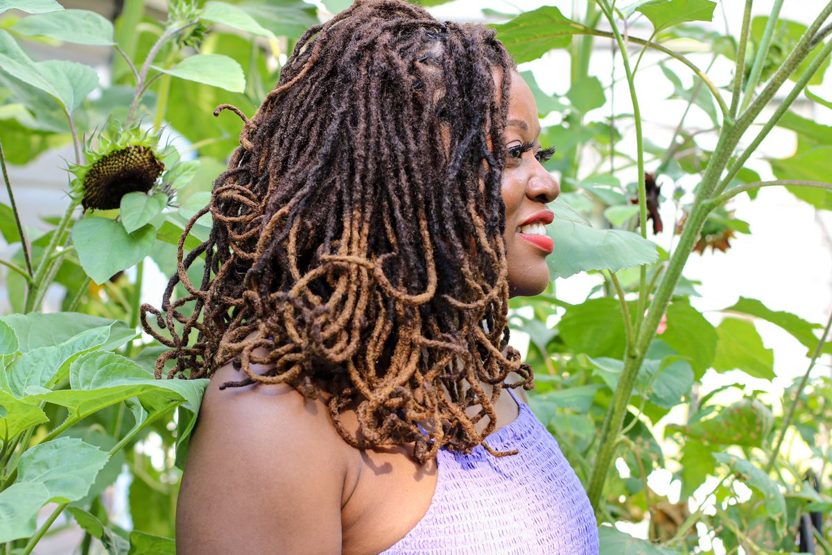 blkcitizenschi's tweet photo. "I get so many life lessons from gardening. If I was to come out here today and plant a seed, I'm not gonna come back out here Sunday and expect it to be a harvest. That's not how life works. This garden teaches me that everything has a season."

https://t.co/Kxi1xEQvNY https://t.co/BENsCi39X0