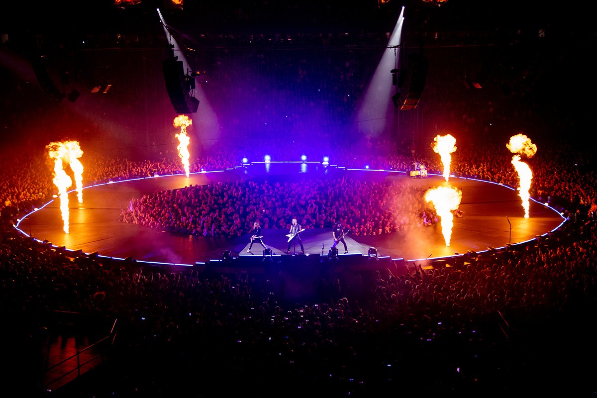¡Prepárate para un evento sin igual hoy lunes 21 de Agosto!🎸🎤 Metallica tomará el escenario con una setlist única. ¡Más de 40 años de éxitos, desde Kill 'Em All hasta 72 Seasons! 🎶🤘 ¡Más de 30 canciones diferentes!