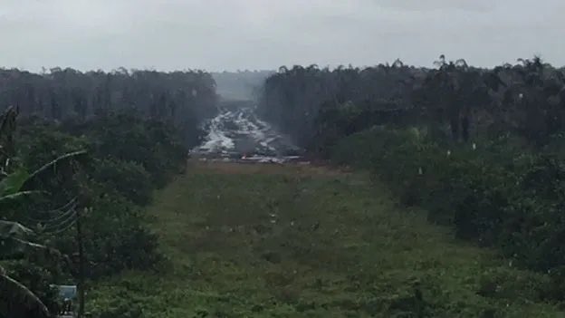 Kenechi_ok's tweet photo. On 22nd June 2019, a pipeline explosion in Kom Kom community, Oyigbo Local Government Area of Rivers State led to the death of over 85 persons.

 A leak from the pipeline which conveyed  Premium Motor Spirit from Port Harcourt refinery to Aba-Enugu-Markurdi had enveloped the air. https://t.co/A4WzGZLE6Y