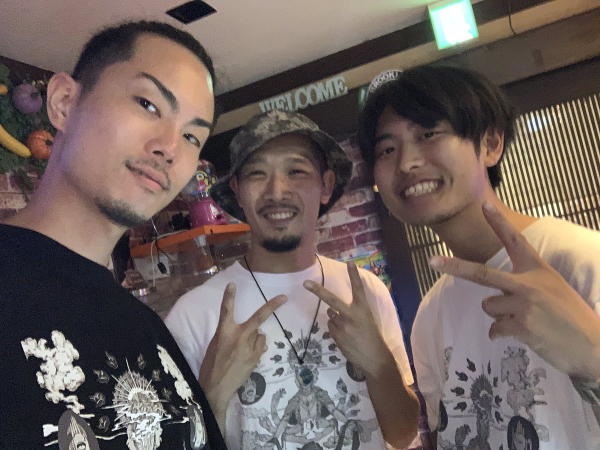 TATITHEDADDY's tweet photo. ใญใใไปๆฅใใๆจๆถใฏ #BlessitUp!
@kukai048care
@n0suke1
Web Shop link:https://t.co/fEaTdsqCdT https://t.co/YktIslx74Z