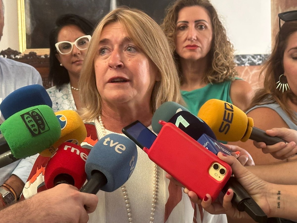 cope_melilla's tweet photo. 🔵 Pymes Melilla solicita que se mantenga la bonificación del 50% de la Seguridad Social porque de lo contrario se «genera una incertidumbre» para la nueva inversión 

https://t.co/8k61OCUTv8 https://t.co/8VnfyJfZYM
