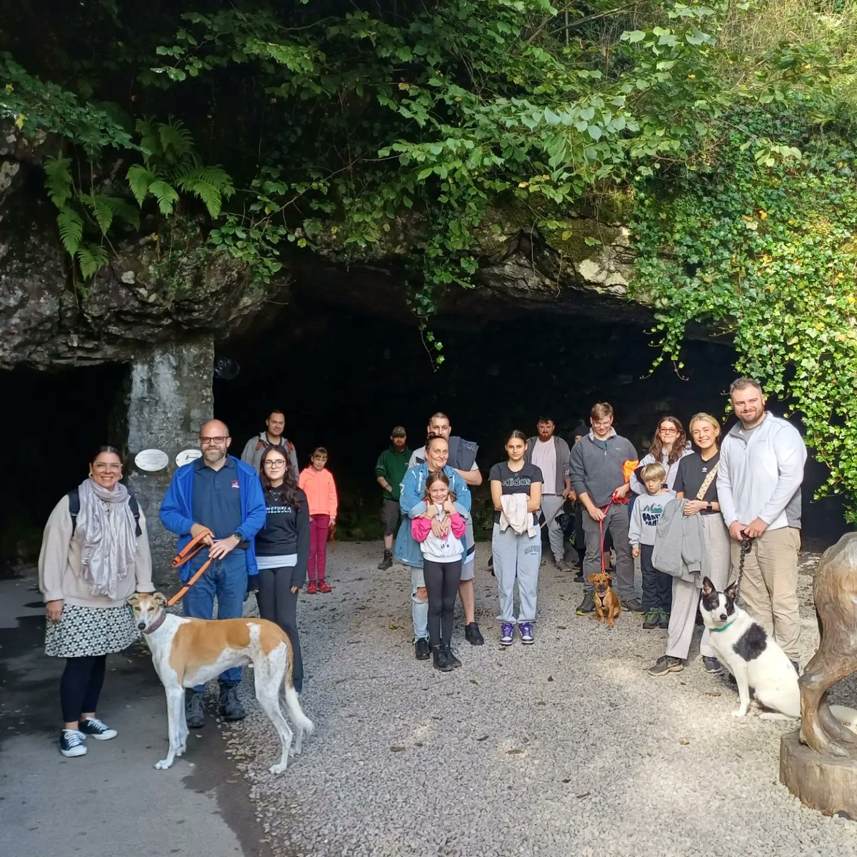 Poolescavern's tweet photo. We had hoot on our #firstever #dogfriendly #cavetour. Book your space online today at https://t.co/iYSfiXgvH4.
#showcave #visitbuxton @BCA1967 @AtCavern https://t.co/IpPbf7gi7n
