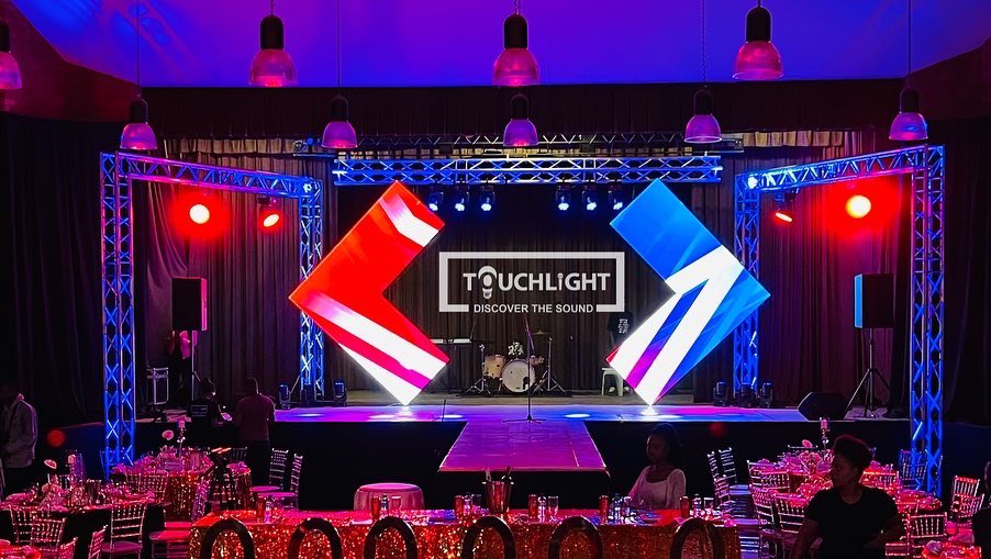TouchLightAudio's tweet photo. Massive &amp; fun weekend we had with @unam_na @unamsrcofficial. 
Thank you 🥁🚀🎸🎵
#DiscoverTheSound https://t.co/H5dOYIreKc