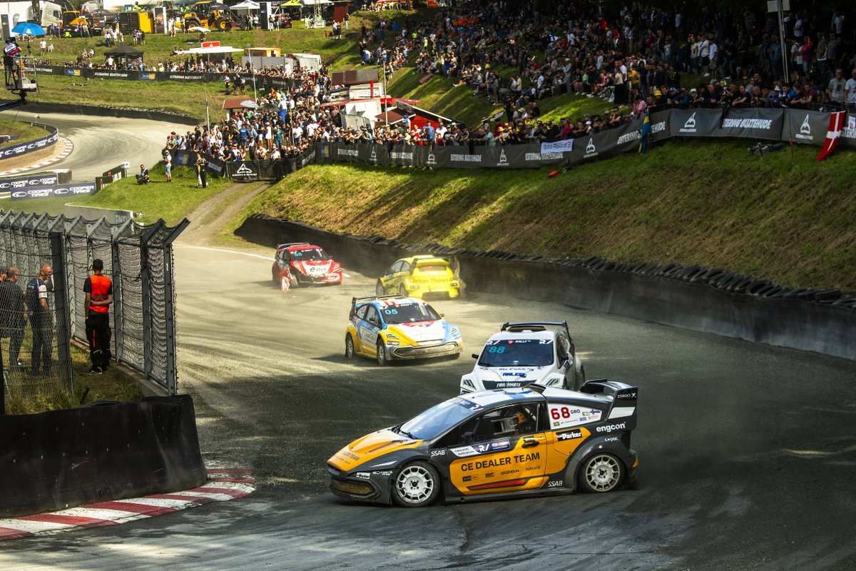 PwrGroup's tweet photo. #CEDealerTeam of the #PWRGroup adapted quickly ahead of its debut in the 100% electric ⚡️ #RX2e last weekend, with both Klara Andersson and Niclas Grönholm reaching the finals. Learn more 👉 https://t.co/gzY74jPZRX https://t.co/1thIhP8n53