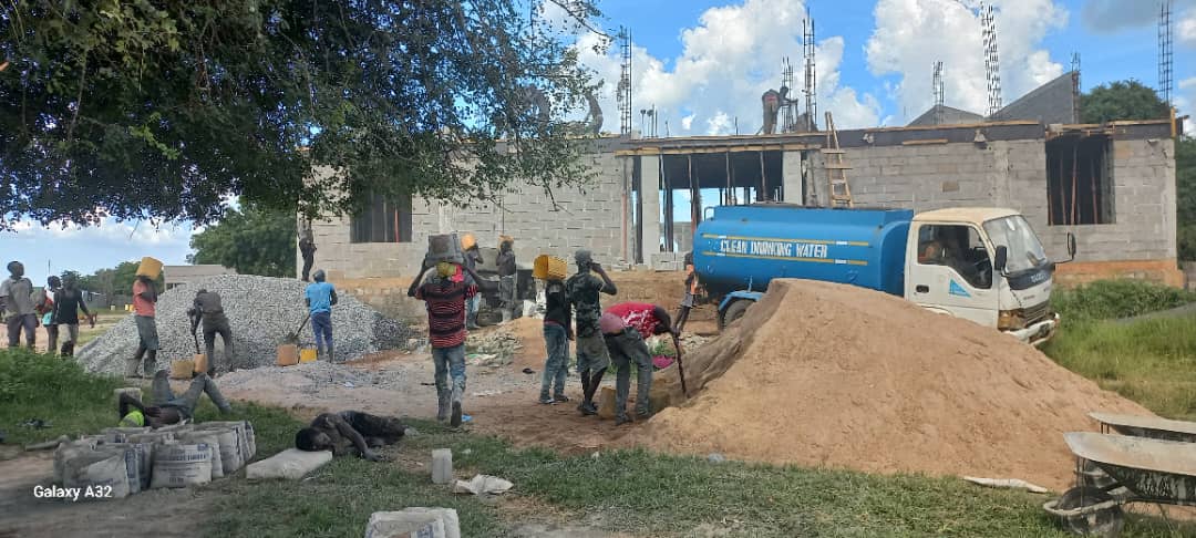 IRAC_LTD's tweet photo. We’re thrilled to witness the progress of the St. Andrew Church construction. It is a massive undertaking, but the walls are almost done, and we are confident that the roofing will begin shortly.

Visit: https://t.co/Ca9RYQaaq8
Call: 0921103103

#construction
#Architecture https://t.co/8TZYa1jJH2