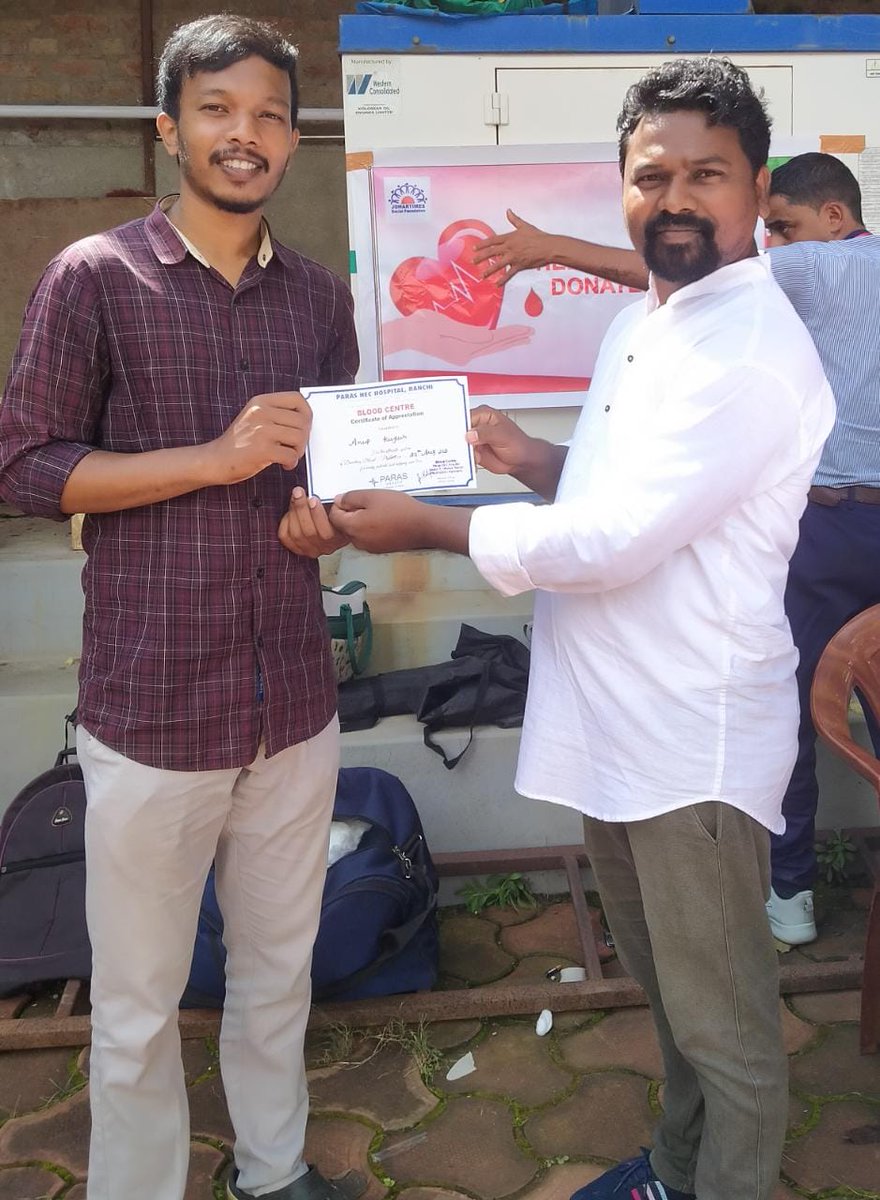 FShonit's tweet photo. Special thanks to the organizers and the management team of #StAnthonyChurch, Naya Sarai, Ring Road, Ranchi for gifting 13 units of blood to #ParasHospitalBloodCentre from the #BloodDonationCamp organized on 20th August 2023.
The camp was powered and volunteered by @FShonit. https://t.co/GiQTTsibk7