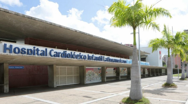 Celebran 17°aniversario del Hospital Cardiológico Infantil Latinoamericano

#ConversaítoConMaduro

vtv.gob.ve/celebran-anive…