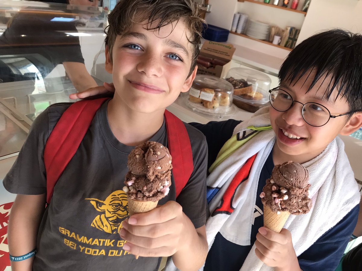 KGS_Trips's tweet photo. CU Camp Day 2: Team Games and Beach Trip (complete with ice cream of course 🍦) #teamgames #beach #icecream #sunshine #photosoftheday #volleyball https://t.co/wE64O1BjGg