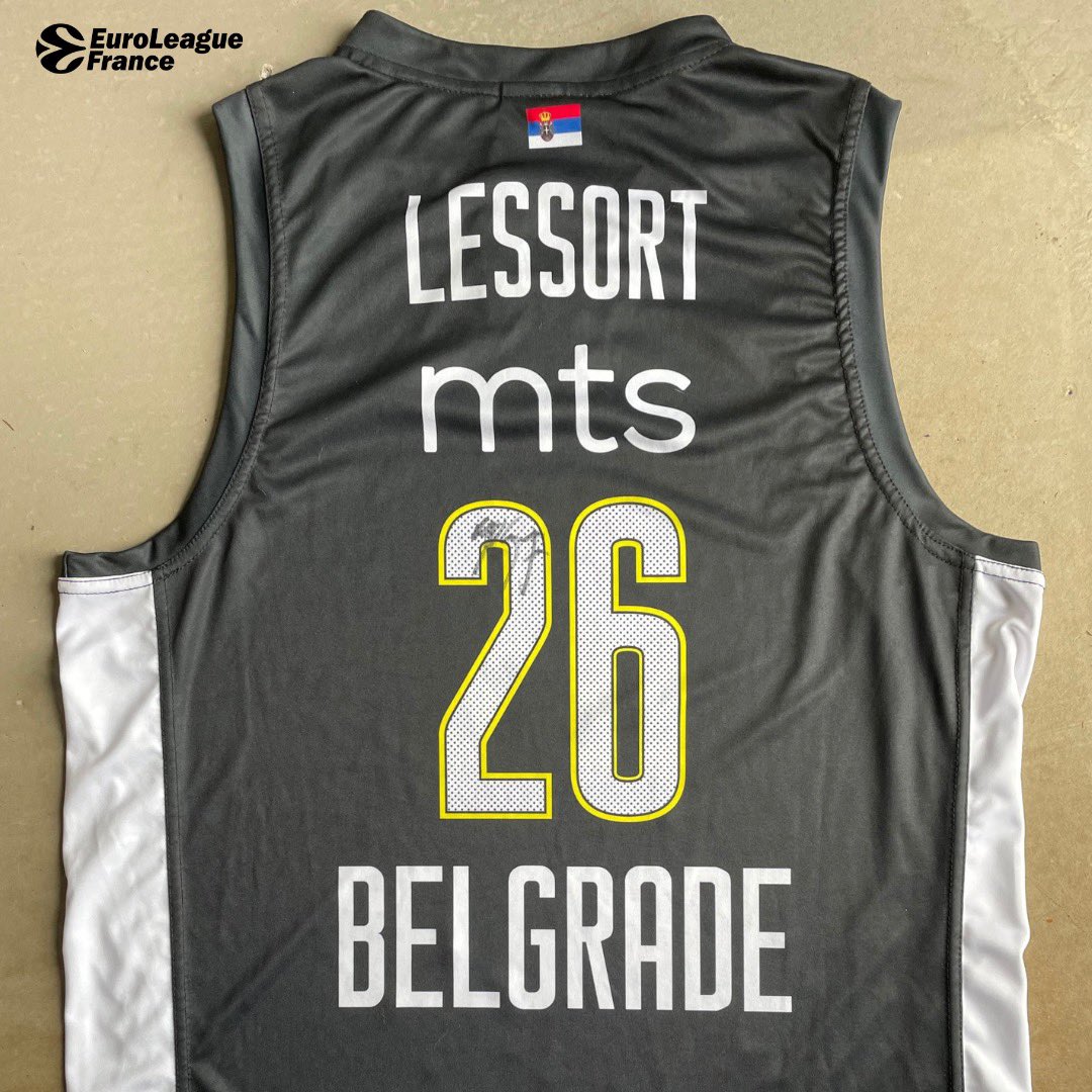 EuroLeagueFr's tweet photo. 🎁 Gagne le maillot dédicacé COLLECTOR de Mathias Lessort au @PartizanBC 🎁 

🎽Pour gagner ce superbe cadeau, rien de plus simple :

1️⃣ Follow @EuroLeagueFr 
2️⃣ Repost ce post
3️⃣ Identifie 2 amis en commentaire 

A vous de jouer pour remporter le maillot dédicacé du meilleur 🇫🇷 en EuroLeague la saison dernière !

✍🏻 par @ThiasLsf 

🎲 Tirage au sort mardi 29 août à 19h

#EuroLeague #JeuConcours