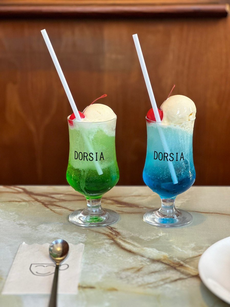 fuu_toon's tweet photo. 神戸三ノ宮にあるDORSIA
平山昌尚さんがデザインを担当した純喫茶。作品がたくさんあってテンションあがり、Amoちゃんが同日に来店していたことを知りさらに嬉しい気持ちになった日☺️ https://t.co/ptgY4E4rTn