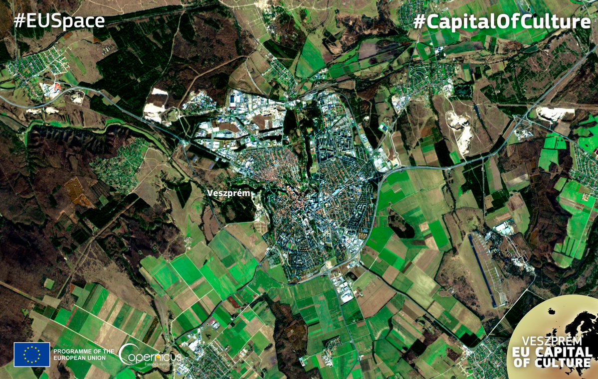 #EUSpace for #2023EUCapitals

The future of Europe will be #educational and #cultural

👇#Copernicus #Sentinel2 🇪🇺🛰️view of #Veszprém 🇭🇺, one of the #EU capitals of culture🏛️, known for its rich history, gastronomy, and cultural festivals 🎭

#EuropeForCulture