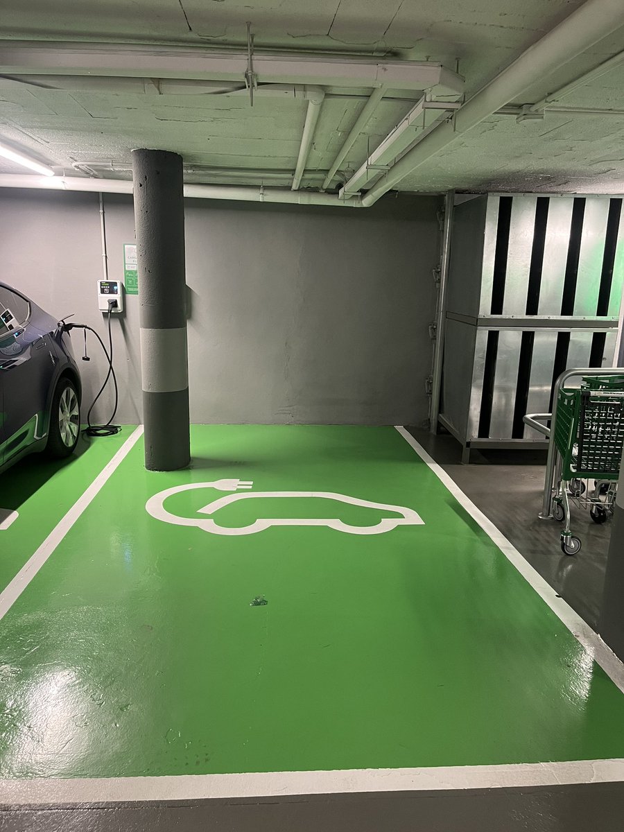 TengoUnTesla's tweet photo. https://t.co/QX81Qo0aVd