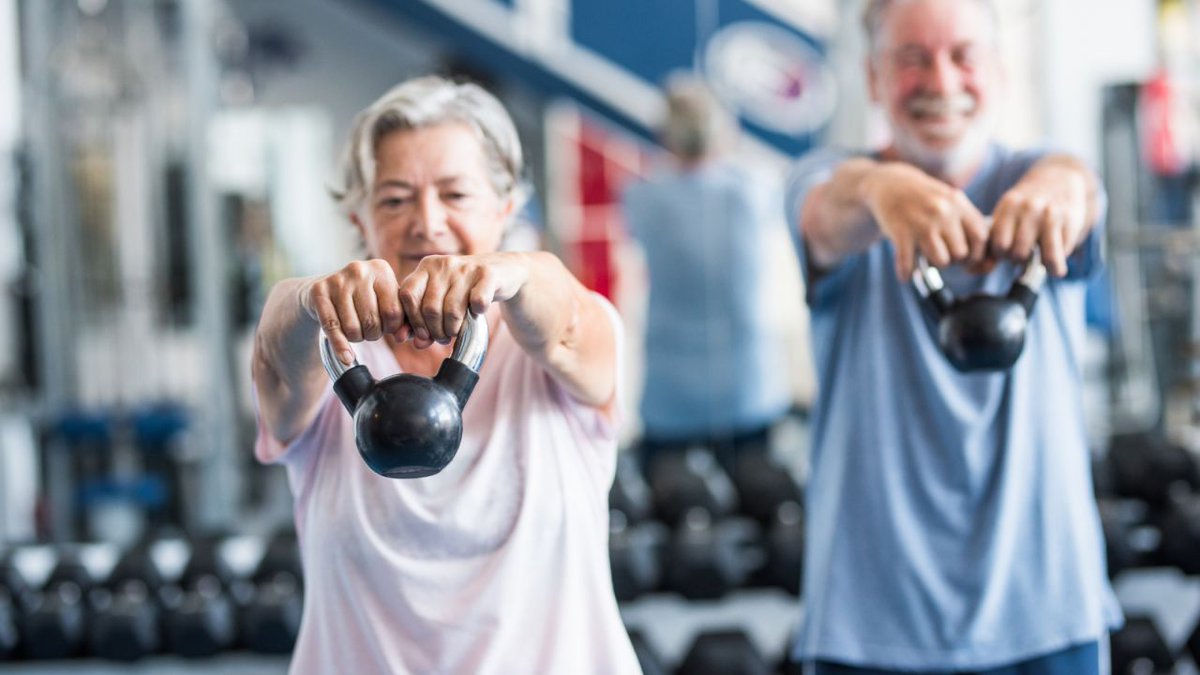 #OriginalResearch: physical activity guidelines 📈

What is the worldwide prevalence of meeting the WHO exercise guidelines for both aerobic &amp; muscle-strengthening activity?

How do socio-demographic factors play into this?

#OpenAccess

READ HERE ➡️ bit.ly/3Wbgeas