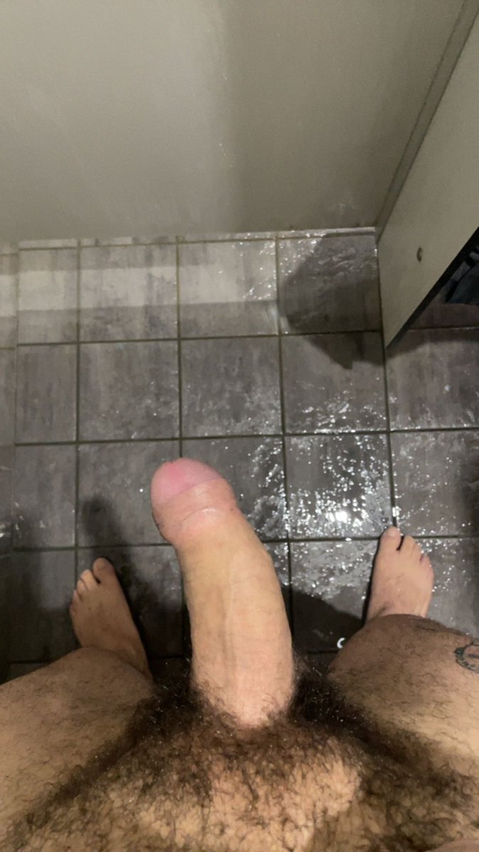 rx3melb's tweet photo. Anyone else get crazy horny at the gym? https://t.co/pg4Of4iHQV