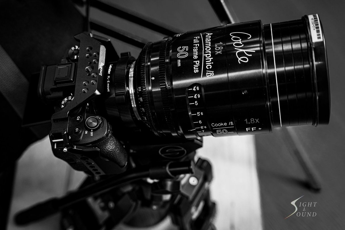 SightSoundNY's tweet photo. Client asked for large format, #anamorphic set-up for interviews so we delivered our @Sony Venice 2 + @CookeOptics FF Anamorphics -> a perfect match.  8k #opengate &amp; in-camera de-squeeze were a dream combo for 1.8x.  Our #a1 provided an additional angle in a tight spot. #CineAlta https://t.co/jHM41gzGVN