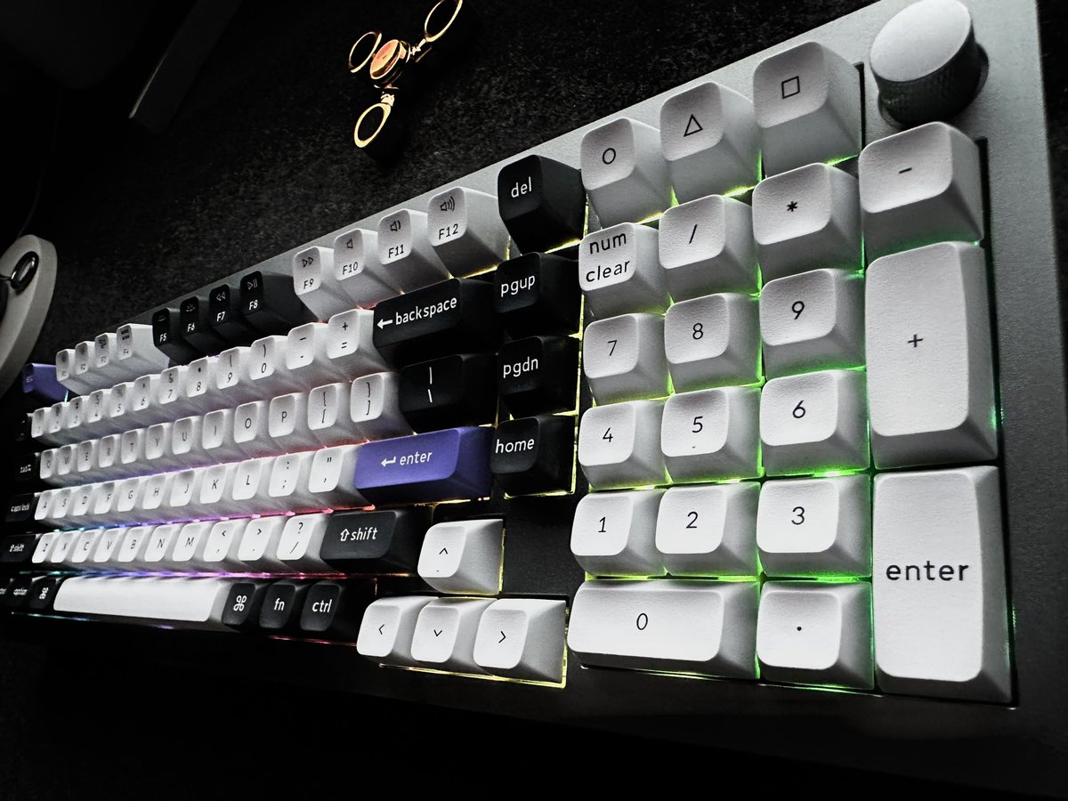 akberzaidi's tweet photo. #KeychronQ5Pro #keychron https://t.co/RDFi5EdBKC