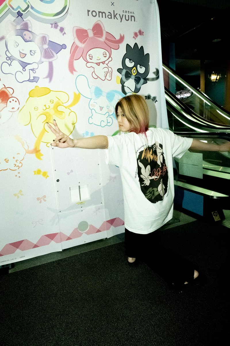 RadioYasanGokko's tweet photo. 💥公開収録in大阪2023記念Tシャツ💥

・値段：¥3,500
・ビジュアルが表OR裏の2バージョン
・9月11日まで予約販売
・イラスト&amp;写真 by @nomaddy54 

⇩BASEにて予約販売中⇩
https://t.co/6D21Przwky https://t.co/H7PssDAnI1
