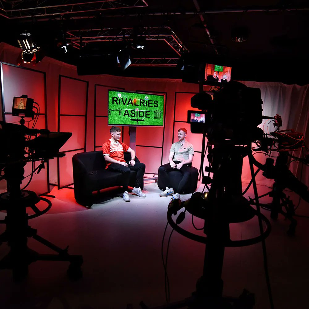 CreativeArtTees's tweet photo. Are you a good communicator? ✔
Do you have a passion for storytelling? ✔
A degree in Journalism opens the doors to a wide range of roles across multiple sectors for businesses large and small.
🌟 Apply today in Clearing https://t.co/TUEjitEK3w 
#journalism #news #media #comms https://t.co/LOpDRJ3EbV