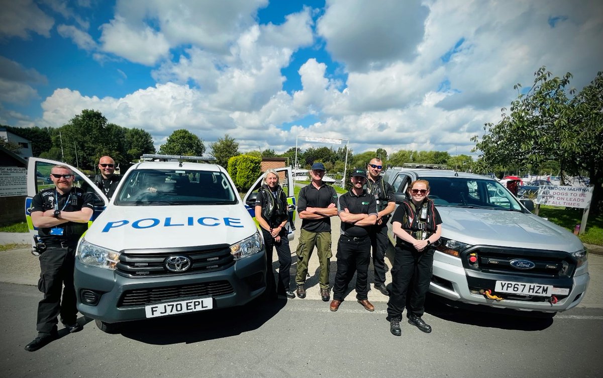 EnvAgencyMids's tweet photo. Our Fisheries Enforcement team joined up with @nottspolice for a patrol from Cromwell to Hazelford on the #RiverTrent. 

Make sure you have a #fishing licence 👇
https://t.co/f5iTBUKXiq 

Please call 24/7 on 0800 807060 if you have information on illegal fishing activities. https://t.co/t3oZMgfcfM