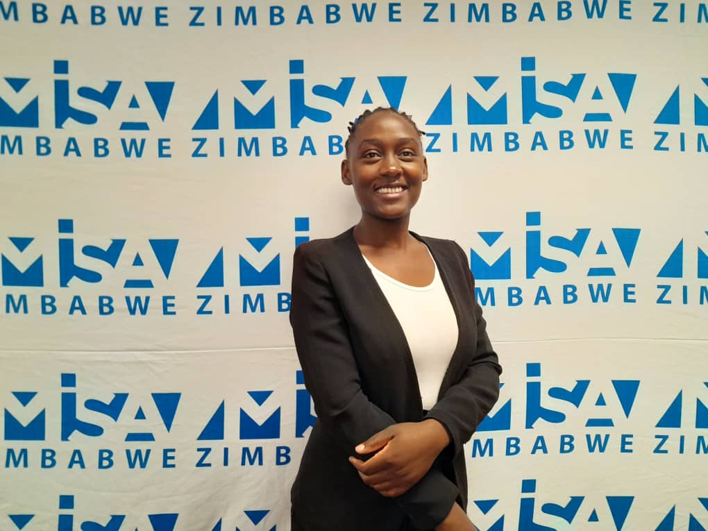 17/08/23&18/08/23 Workshop training on Digital Security and Investigative Journalism courtesy of @misazimbabwe 
I gained knowledge on investigative journalism reporting theory and practice and also how to protect my sources.
#investigativejournalism
#digitalsecurity