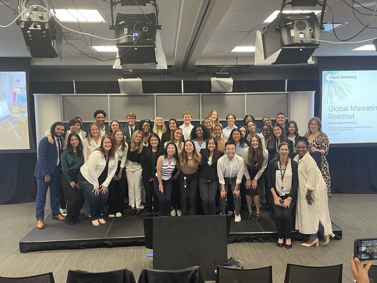 CiscoUKI's tweet photo. βI had the opportunity of meeting my fellow intern cohort from around the world, building strong bonds with them, and now they have become my friends for life.β
Mureena, Cisco Intern.
Learn more about Cisco Internships here π https://t.co/cmtAPLzEUg
#CiscoIntern https://t.co/fDPNzkbDBq