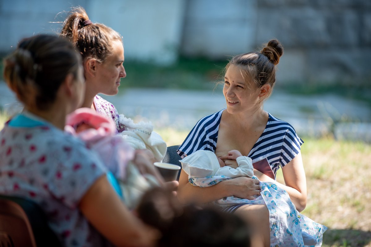 WHO_Europe's tweet photo. A Theory of Change can guide how behavioural and cultural insights are applied to health.

Our new #BCI guide describes how this theory can be evolved for specific health challenges through a four-phase process.👇
https://t.co/yxPisG9uKR https://t.co/6EoKTQYMZC