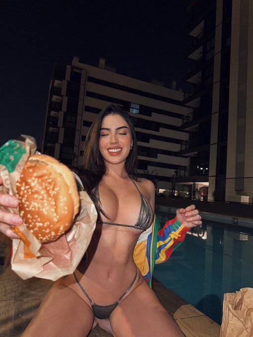 Te gustan las papitas fritas? 🍟 https://t.co/BQFw9ooqWm https://t.co/MPstIjFw9b