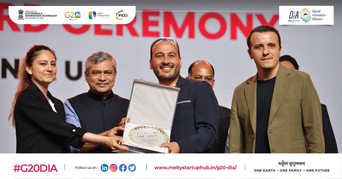 Dusyeri, Turkey was honored with the esteemed award for achieving an impressive 1st runner-up position, at the #G20DIAMegaSummit, in the field of Ed-tech.  

#G20DIA #G20India #G20DEWG #DigitalInnovationAlliance #StartUp #AmritKaal #Techade