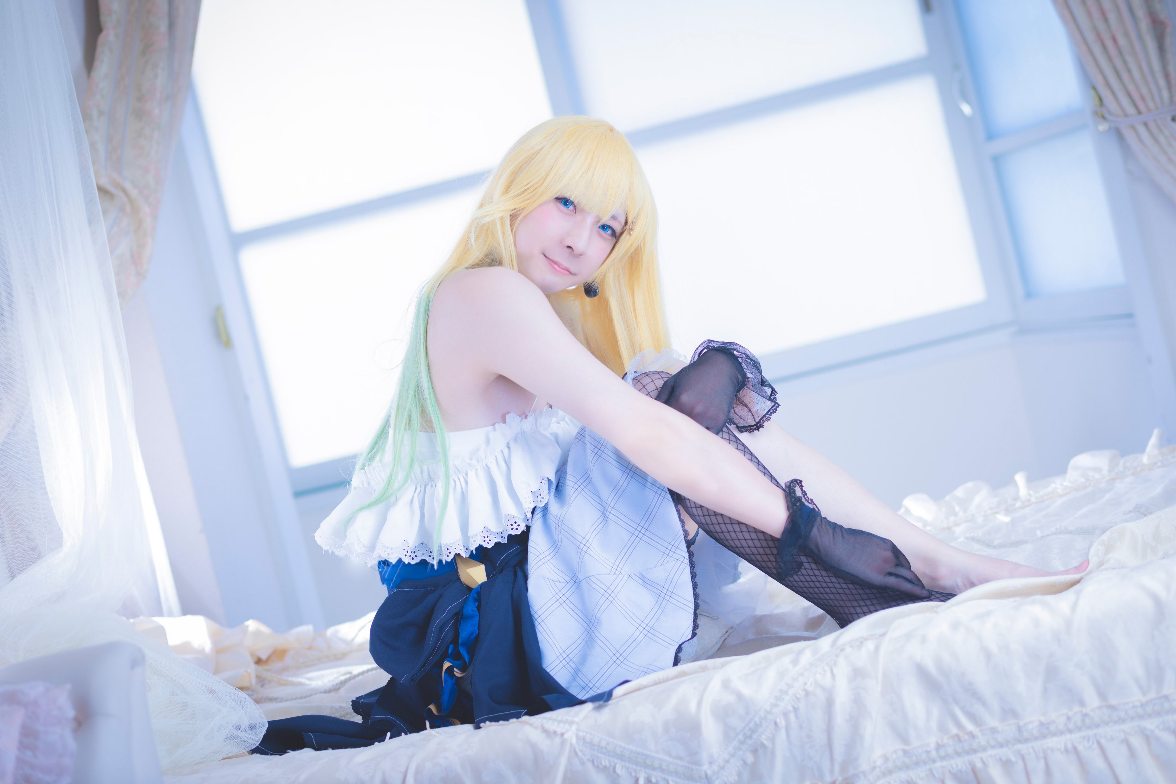 絶対的な信頼 コスプレ】藍沢エマ ぶいすぽ 素人製 Sサイズ - コスプレ衣装 コスプレ衣装